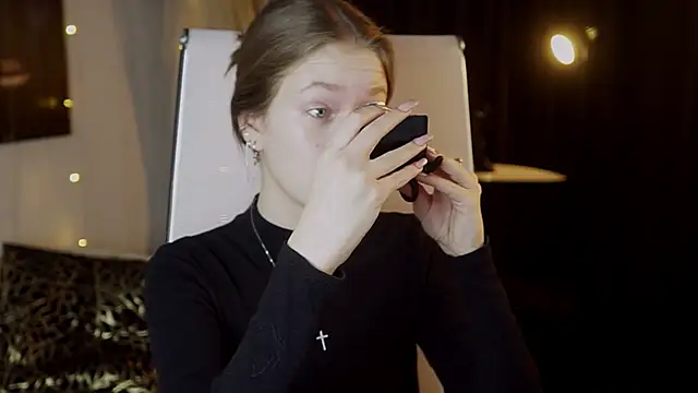 EveMundie online show from 03/09/26, 09:24