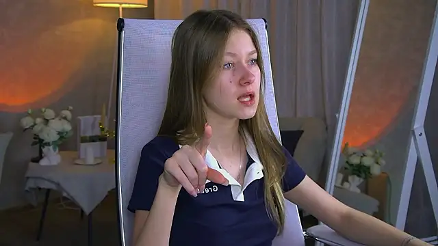 EveMundie online show from 02/25/26, 06:24