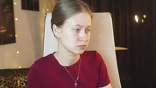 EveMundie online show from 04/10/26, 07:15