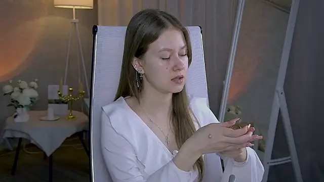 EveMundie online show from 03/13/26, 06:40