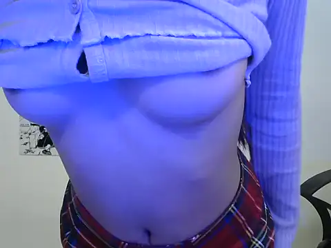 zoya2504 online show from 10/22/25, 08:52