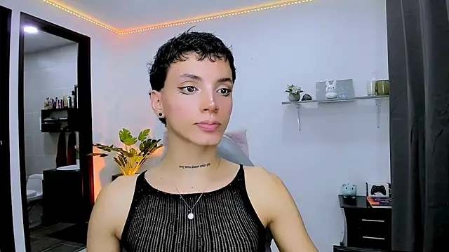 Snapshot of nilam_valker chatting on 09/09/25, 10:41 nilam valker online show from 09/09/25, 10:41