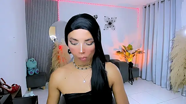 nilam valker online show from 11/13/25, 09:51