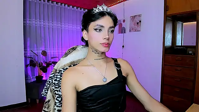 Snapshot of nilam_valker chatting on 05/15/26, 04:32 nilam valker online show from 05/15/26, 04:32
