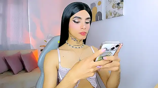 nilam valker online show from 03/12/26, 08:24