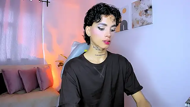 nilam valker online show from 04/07/26, 08:32