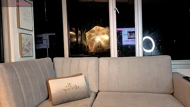 Ivanna West online show from 04/02/26, 10:11