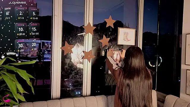 Snapshot of Ivanna_West chatting on 11/21/25, 10:25 Ivanna West online show from 11/21/25, 10:25