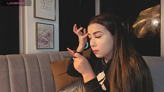 Ivanna West online show from 05/08/26, 10:08