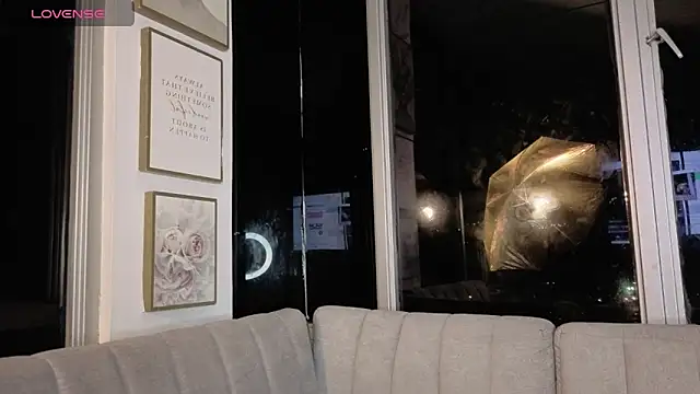 Ivanna West online show from 04/07/26, 09:55