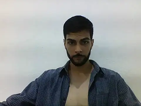 Gabrielteixeira120 online show from 05/10/26, 03:47