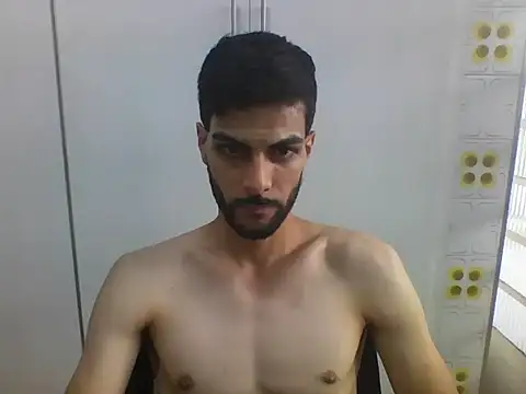 Gabrielteixeira120 online show from 04/15/26, 07:40