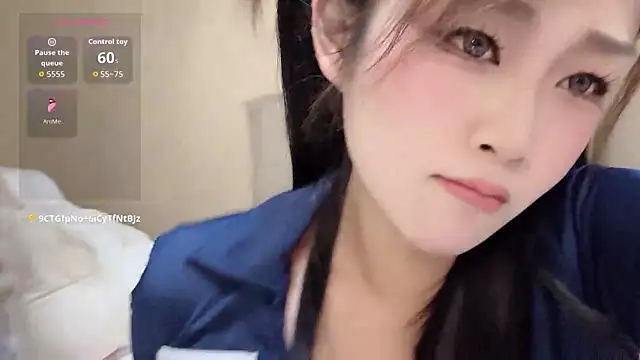 yueyue2003 online show from 02/16/26, 12:26