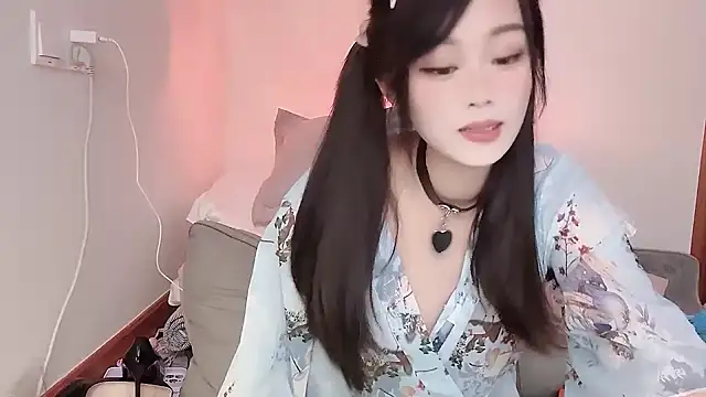 yueyue2003 online show from 02/28/25, 06:09