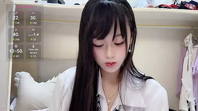 Snapshot of yueyue2003 chatting on 06/16/26, 12:27 yueyue2003 online show from 06/16/26, 12:27