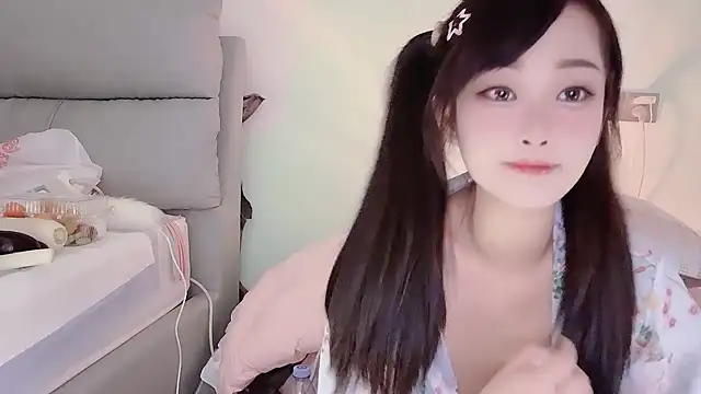 yueyue2003 online show from 03/21/25, 02:18