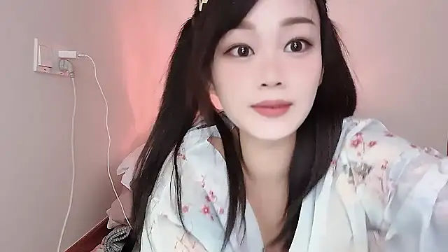 yueyue2003 online show from 03/08/25, 04:56