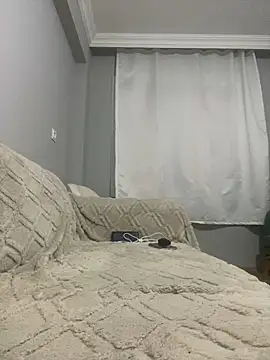 yasemintas online show from 12/21/25, 05:47