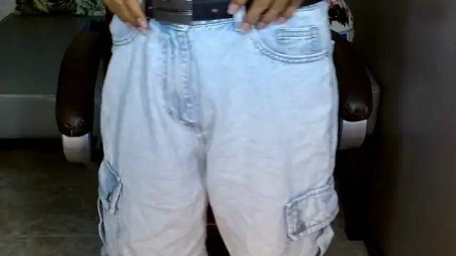 Snapshot of Martin_Linares chatting on 02/27/25, 02:00 Martin Linares online show from 02/27/25, 02:00