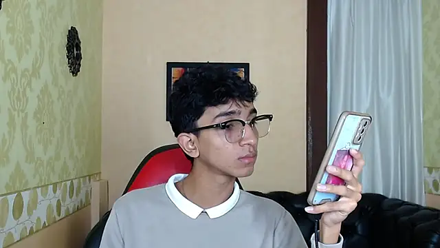 Snapshot of Martin_Linares chatting on 03/11/25, 01:45 Martin Linares online show from 03/11/25, 01:45