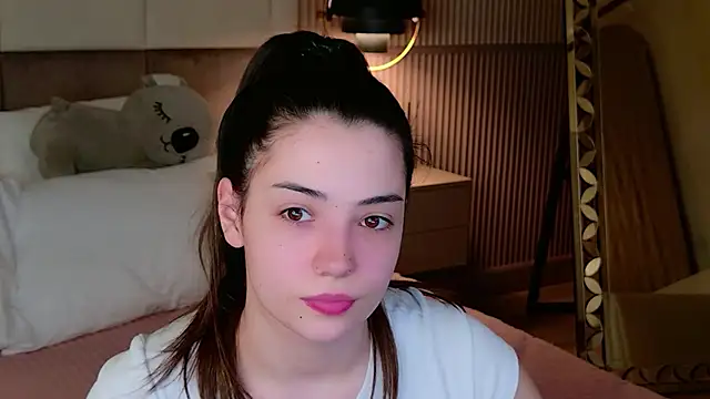 Snapshot of Alice_Deleon chatting on 02/06/26, 11:06 Alice Deleon online show from 02/06/26, 11:06