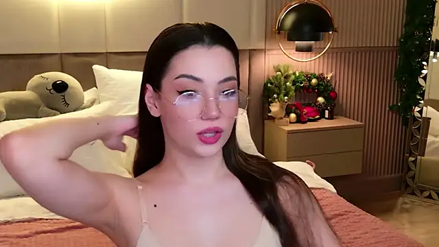 Snapshot of Alice_Deleon chatting on 01/07/26, 12:10 Alice Deleon online show from 01/07/26, 12:10