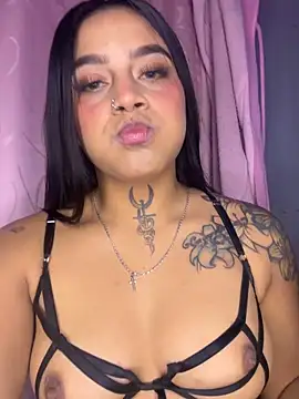 Emily sharlot online show from 05/15/26, 05:49