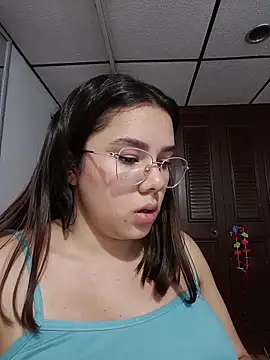 EmmaSulivan online show from 05/13/26, 10:17