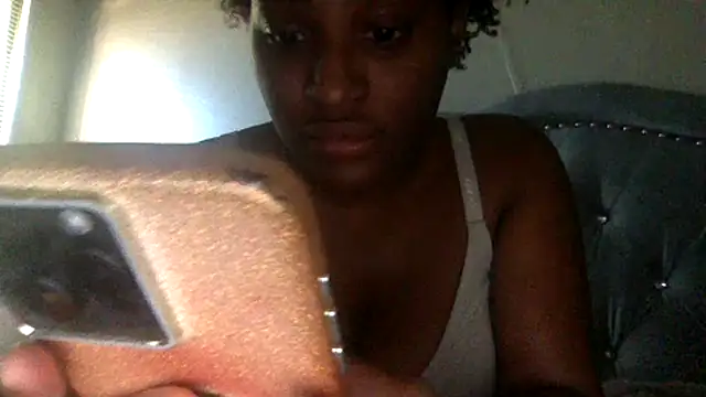 Snapshot of icedcoffeex chatting on 01/18/26, 08:12 icedcoffeex online show from 01/18/26, 08:12