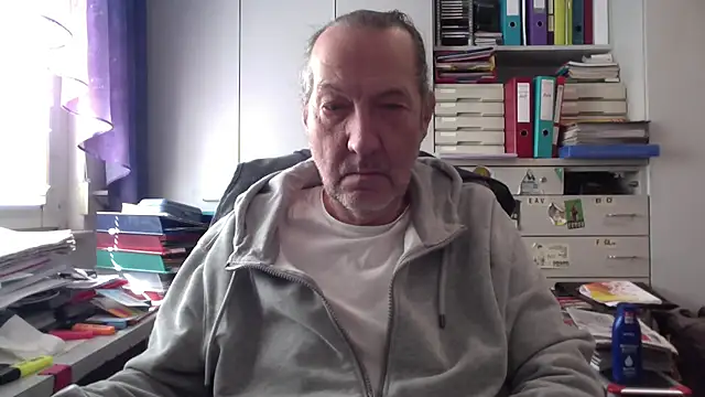 HMStraps01 online show from 03/03/25, 10:38