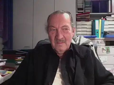 HMStraps01 online show from 12/04/24, 04:10