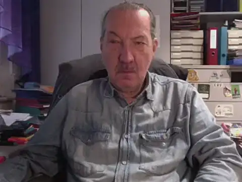 HMStraps01 online show from 01/06/25, 08:14