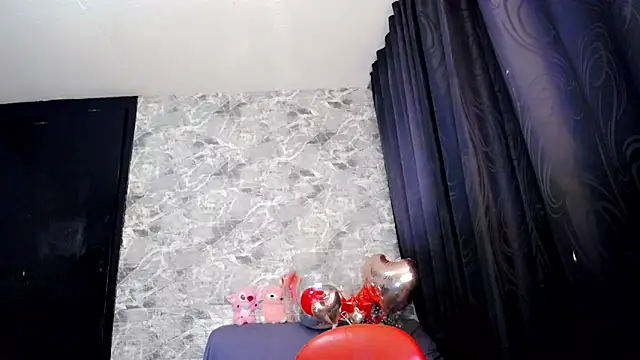 Snapshot of Iris_Gill chatting on 05/13/26, 03:24 Iris Gill online show from 05/13/26, 03:24