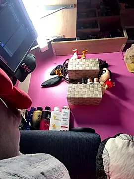 sexymelli18 online show from 01/07/26, 07:08