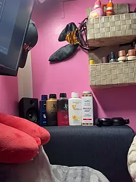 sexymelli18 online show from 01/09/26, 06:37