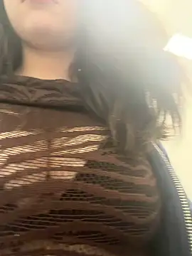 sexymelli18 online show from 04/24/26, 07:32