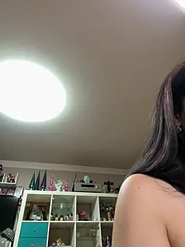 sexymelli18 online show from 03/19/26, 07:47