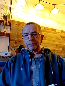 Xavspank2 online show from 11/13/25, 09:35