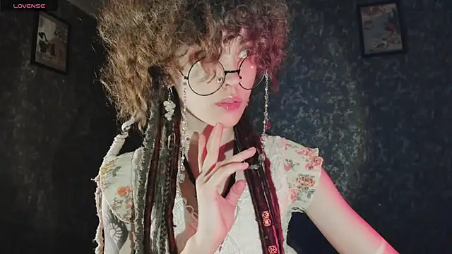 Dizer clopy online show from 10/18/25, 03:25