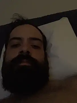 guccititi online show from 12/17/25, 04:17