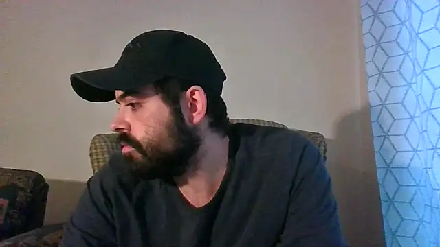 guccititi online show from 02/17/26, 08:17