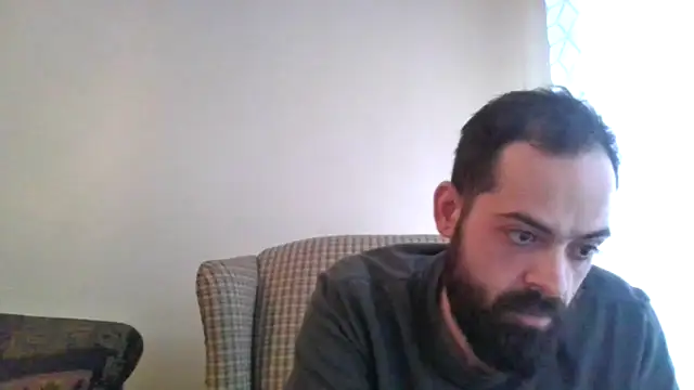 guccititi online show from 11/16/25, 06:12