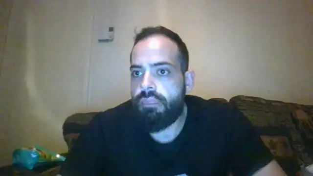 guccititi online show from 10/28/25, 02:45