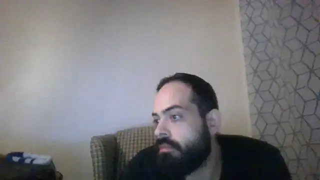 guccititi online show from 11/14/25, 01:42