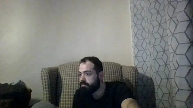 guccititi online show from 11/15/25, 06:17