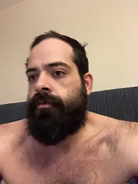 guccititi online show from 12/18/25, 07:46