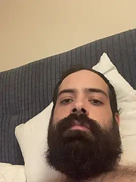 guccititi online show from 12/20/25, 08:01