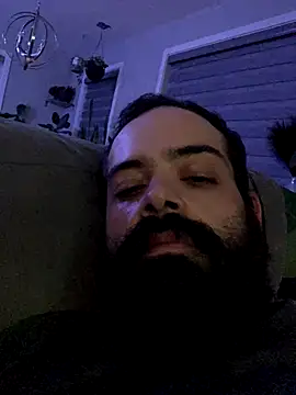 guccititi online show from 12/19/25, 08:17