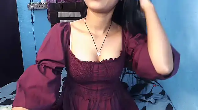 Snapshot of naughtygirl_2 chatting on 02/26/25, 06:08 naughtygirl 2 online show from 02/26/25, 06:08