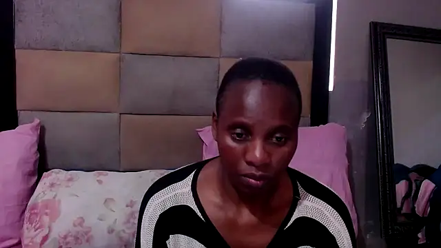 DIVAASS1 online show from 03/31/26, 08:05